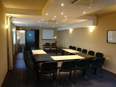 Western Kregenn Hotel 4*